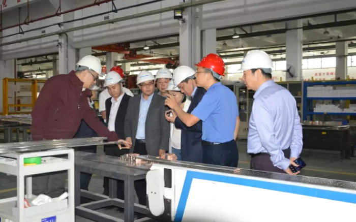 Company executives gathered in Tellhow Shenzhen Science and Technology Park to experience the result
